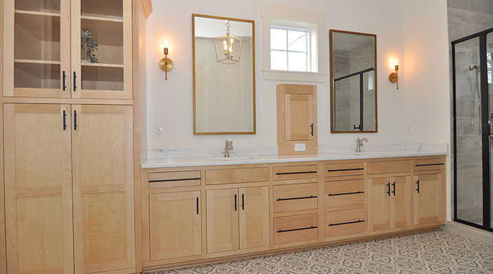 ICH Builders Dublin Ohio residence custom build bathroom cabinets and sinks