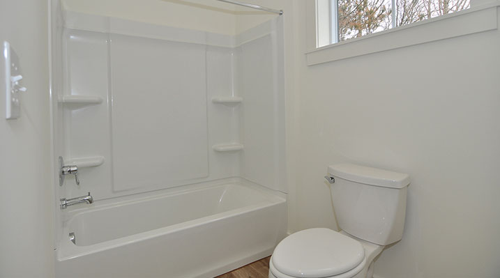 ICH Builders Dublin Ohio residence custom build bathroom bathtub