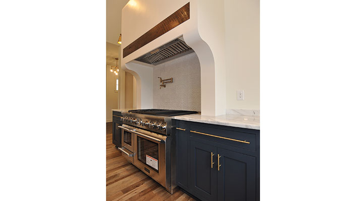 ICH Builders Dublin Ohio residence custom build kitchen stove, oven, cabinets and countertops