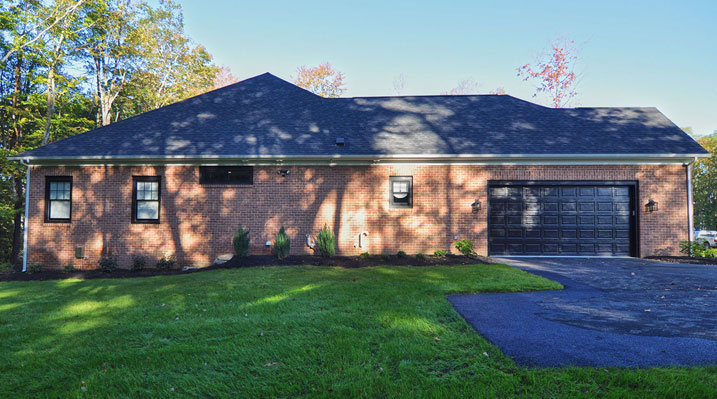 Iulianelli Custom Homes Lithopolis Ohio residence custom build showing the side of the house