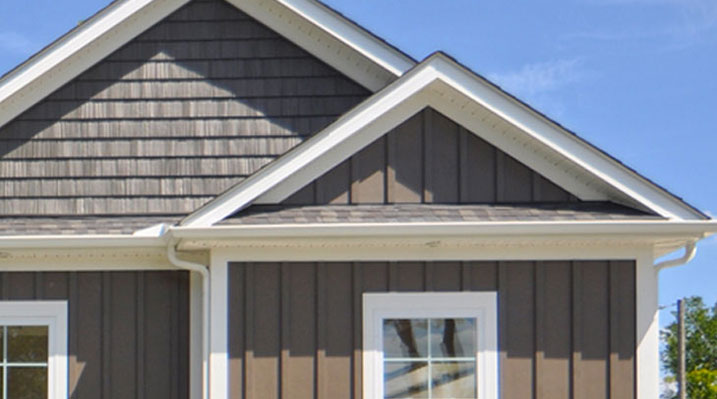Iulianelli Custom Homes Hartford Model close up of roof