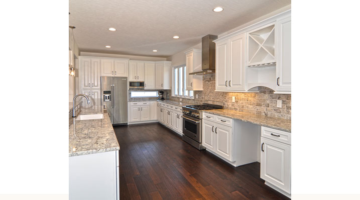 Iulianelli Custom Homes Oakland Model open kitchen