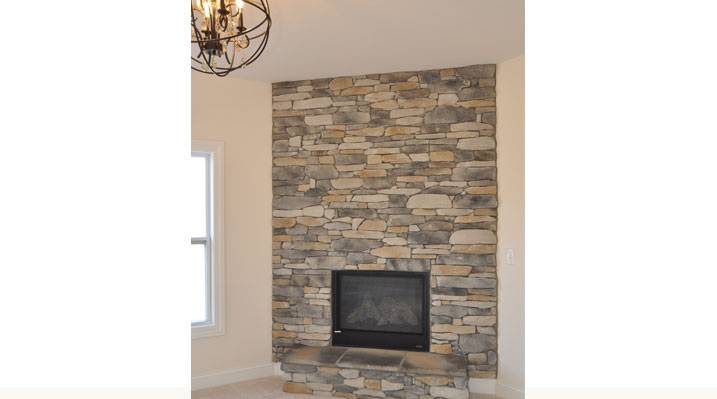 Iulianelli Custom Homes Oakland Model upstairs bedroom fireplace