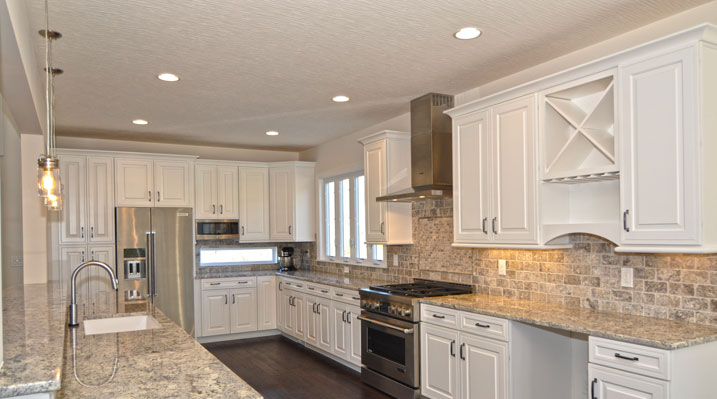 Iulianelli Custom Homes Oakland Model kitchen area