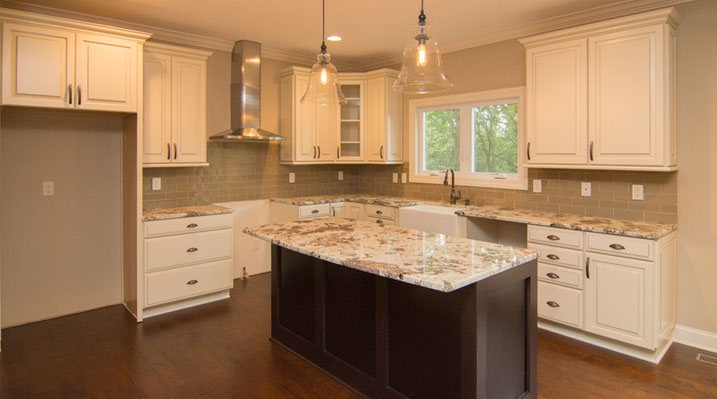 Iulianelli Custom Homes Wilmington Model kitchen