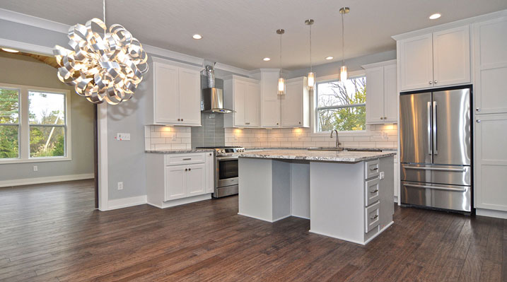 Iulianelli Custom Homes Kingsdale Model kitchen area